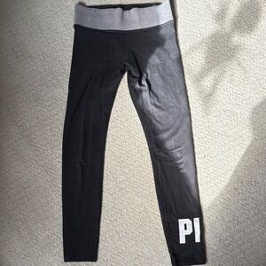 Victoria's Secret Pink Yoga Leggings in Black and Gray